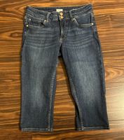 Damen Capri Jeans S.Oliver Catie W/36 Slim Fit NEU!! Nordrhein-Westfalen - Schmallenberg Vorschau