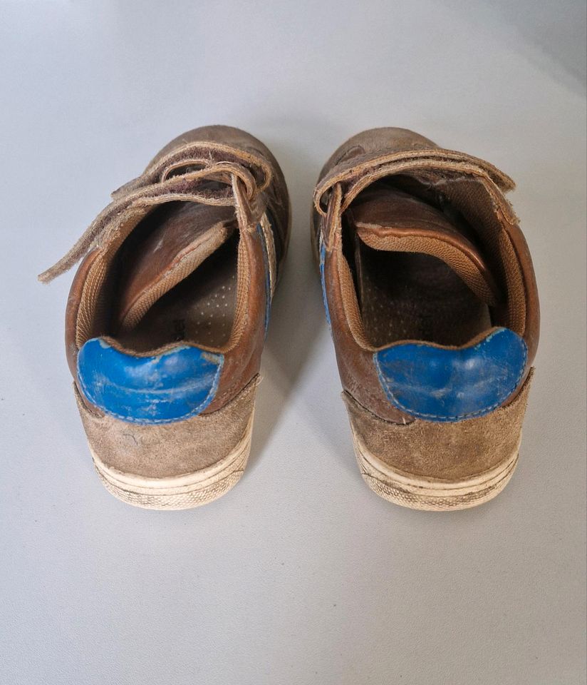 Turnschuhe, Kinderschuhe, Sneaker von Vertbaudet, Gr. 30 in Leipzig