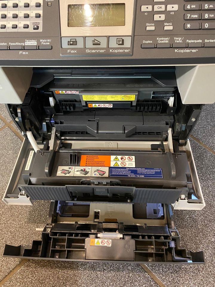 Brother MFC-8880DN - Multifunktionsdrucker gebraucht in Herzebrock-Clarholz