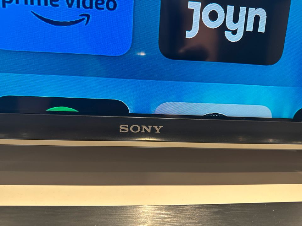 Sony Smart TV 40 Zoll Top Zustand Fernseher in Bergisch Gladbach