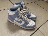 Nike dunk Schuhe sneaker Turnschuhe 40 Damen Nordrhein-Westfalen - Dinslaken Vorschau