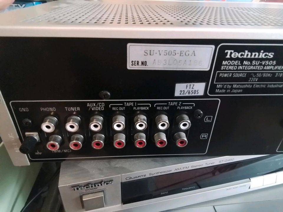 Verstärker Technics SU-V505 Stereo Integrated Amplifier silber in Centrum