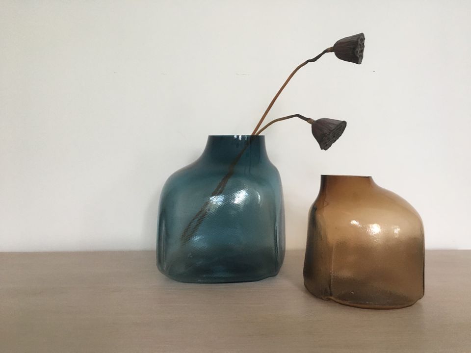 Objekt Bronco Vase blau design by Fabio Vogel - bolia in Berlin