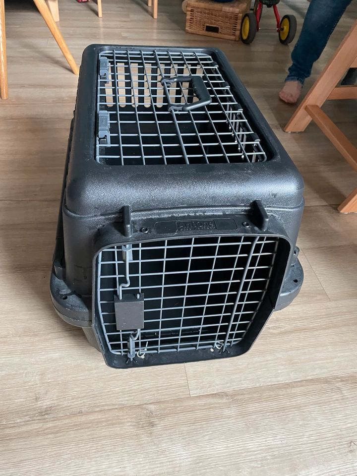 Zwei große Katzentransportboxen in Berlin