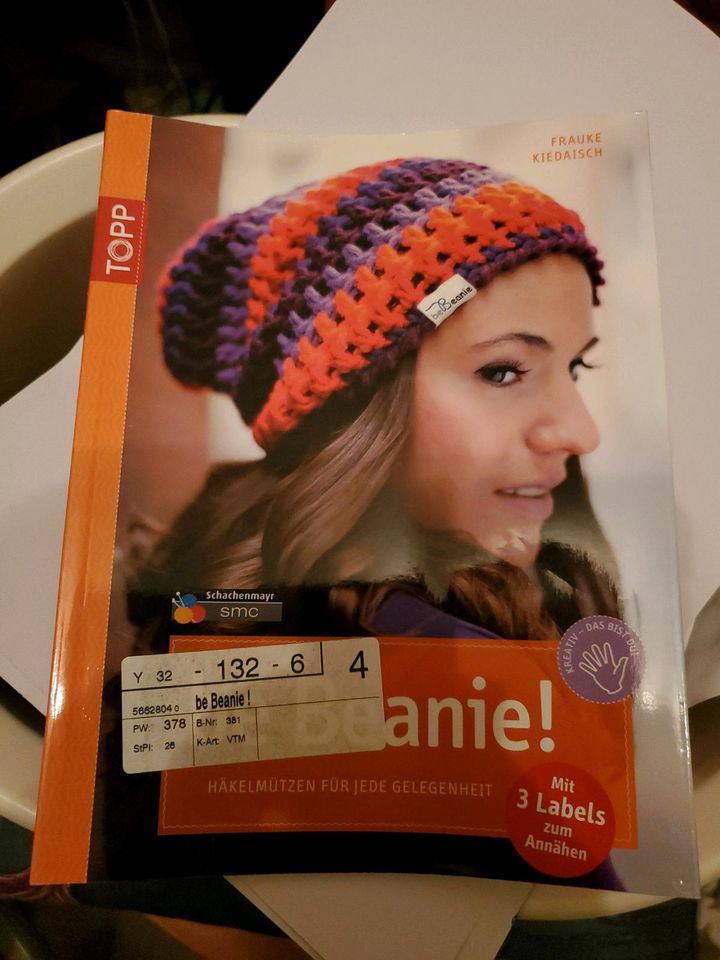 Zuverschenken beanie buch in Dingelstädt