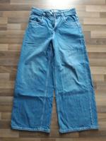 Bershka Baggy Jeans Gr 34 Hessen - Steinau an der Straße Vorschau