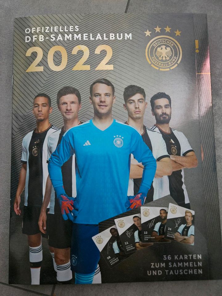 Offizielles DFB-Sammelalbum 2022 in Meerbusch