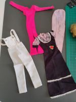 Diverses Vintage Barbie Kleidung Mattel Nordrhein-Westfalen - Schwerte Vorschau