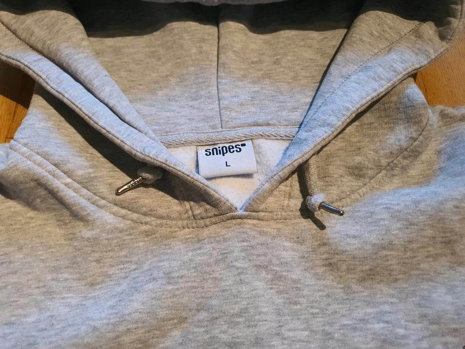 Adidas Snipes Hoodie Gr S L grau turkis in Hessen Dieburg kleinanzeigen