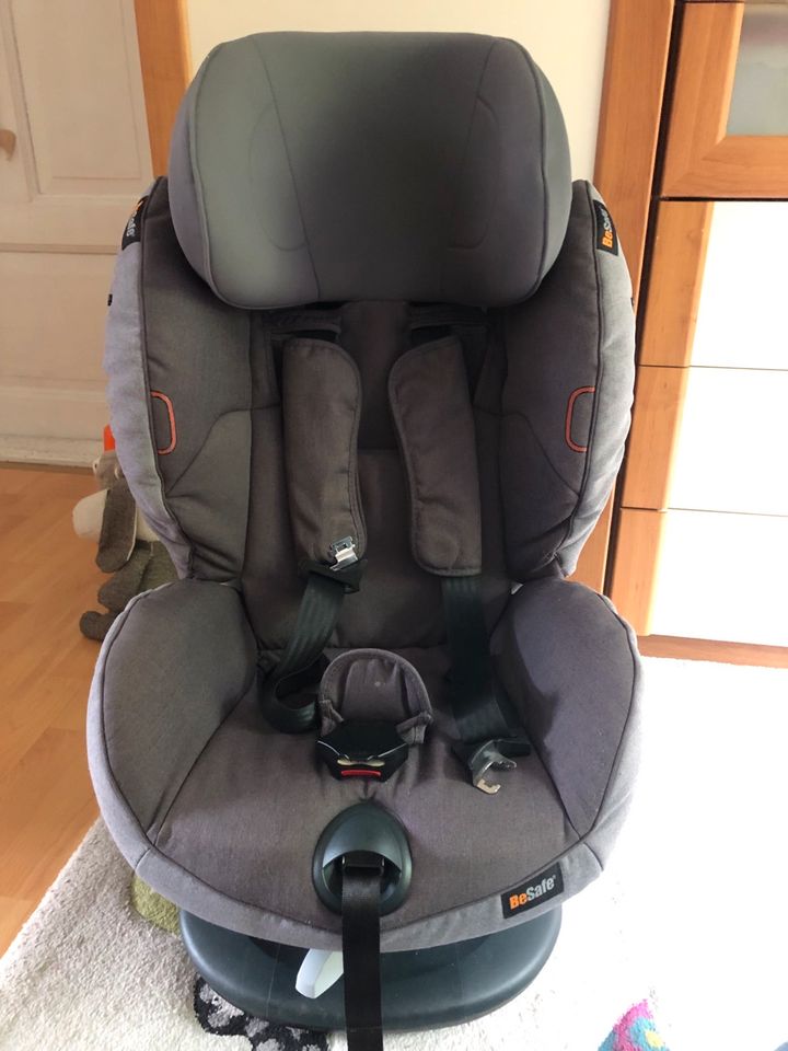 Kindersitz von „BeSafe iZi Comfort X3“ (ohne Isofix) in Bremen