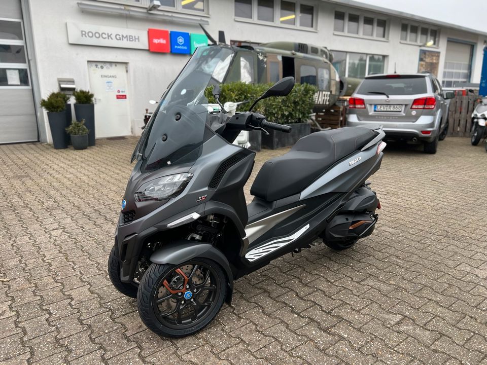 Piaggio mp3 530 Exclusive E5 in Leverkusen