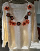 Strickpullover mit Blumen, Handarbeit Nordrhein-Westfalen - Gelsenkirchen Vorschau