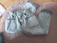 Zara Hose Gr.110 Mädchen neuwertig grau Jeans München - Untergiesing-Harlaching Vorschau