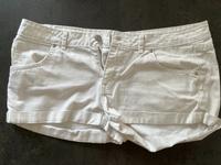 Shorts, H&M, Gr. 42 Sachsen - Schkeuditz Vorschau