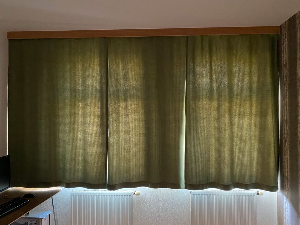 Verdunkelungsvorhänge, 3 Schals, Farbe grün, Webmuster Fischgräte in Jena