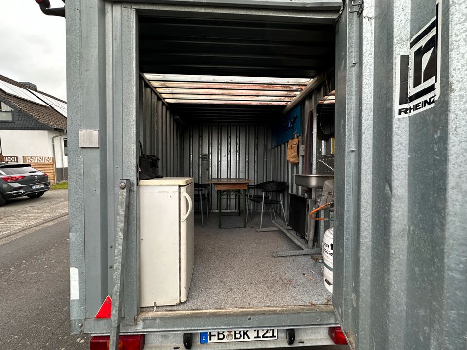 Bauwagen Materialcontainer in Niddatal
