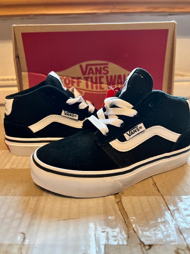 Vans chapman mid new arrivals