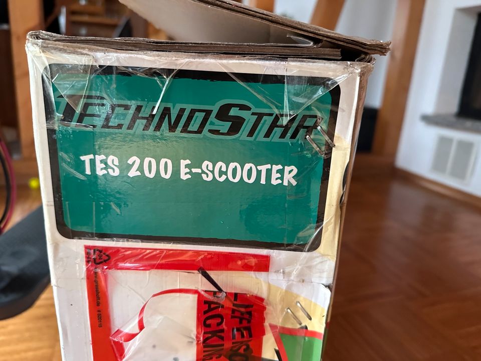 Technostar TES 200 E Scooter nur Heute in Mögglingen