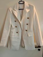 Neuer Shein Blazer S weiß Nordrhein-Westfalen - Velbert Vorschau