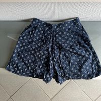 H&M weite Shorts - Dunkelblau mit weißem Muster Nordrhein-Westfalen - Geldern Vorschau