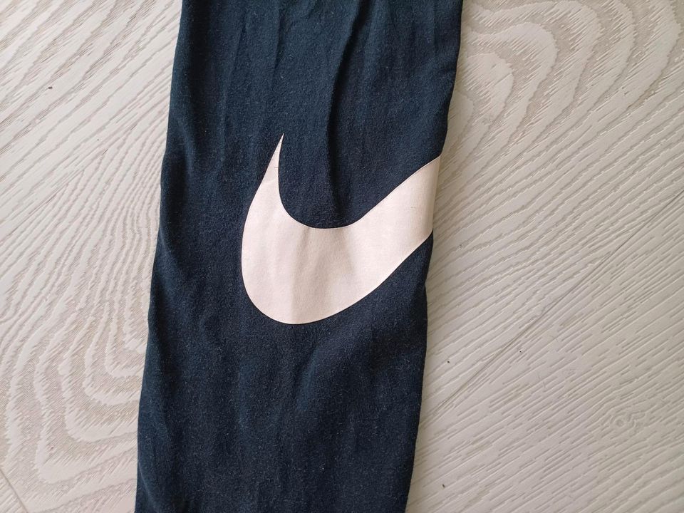 Nike legging Sport Freizeit gr. 158 164 S in Frankfurt am Main