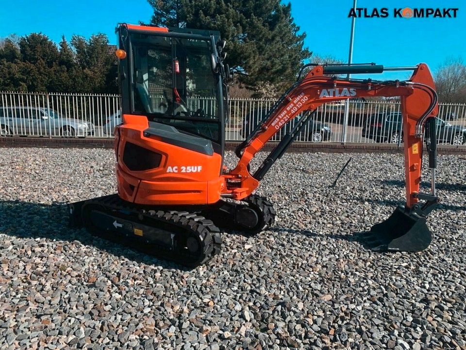 NEUFAHRZEUG - Atlas AC 25UF Minibagger Kurzheck - Einsatzgewicht 2,65 t - Motorleistung 14.6 kW / 2400 rpm - Motor Marke YANMAR - Kompaktbagger Baufahrzeug Baumaschine Gartenbagger Kettenbagger kaufen in Heemsen