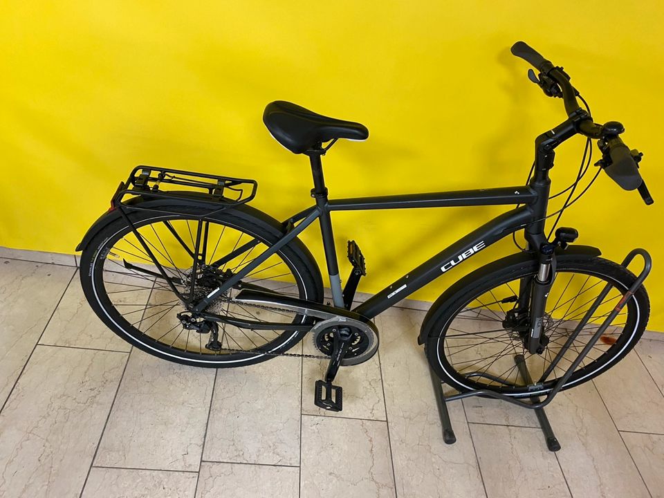 Cube Touring EXC 28 Zoll Trekkingrad 54cm in Duisburg