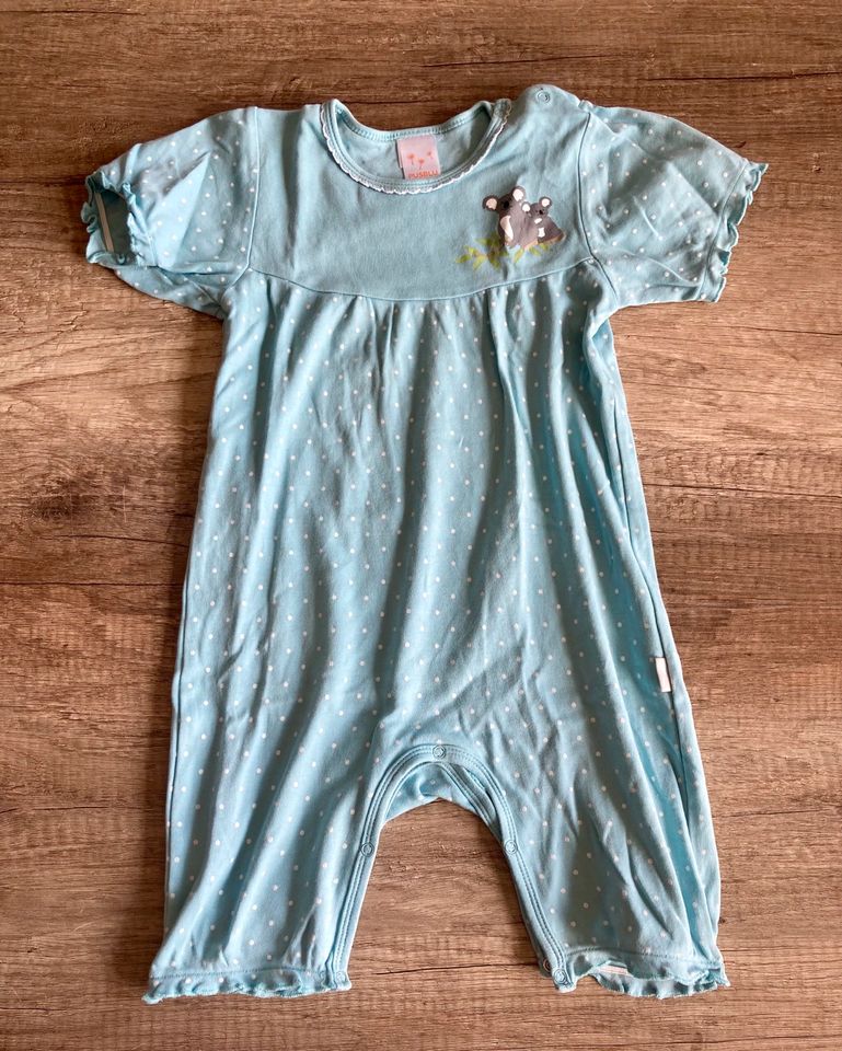 Kurzer Schlafanzug Pyjama Einteiler Pusblu Gr.86/92 in Oberelsbach