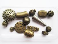 Perlensammlung bronze silber Einzelstücke 1 - 4 cm Hohlperle Nordrhein-Westfalen - Siegen Vorschau