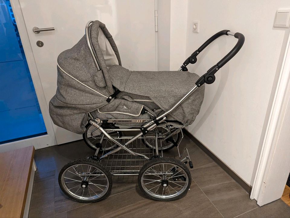 Hesba Kinderwagen Sportbuggy Condor Coupe Vollgummireifen in Warendorf