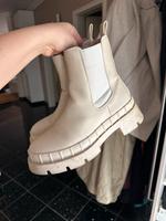 Weiße Chelsea Boots aus Kunstleder von Asos in Gr.39 Hamburg-Mitte - Hamburg Wilhelmsburg Vorschau