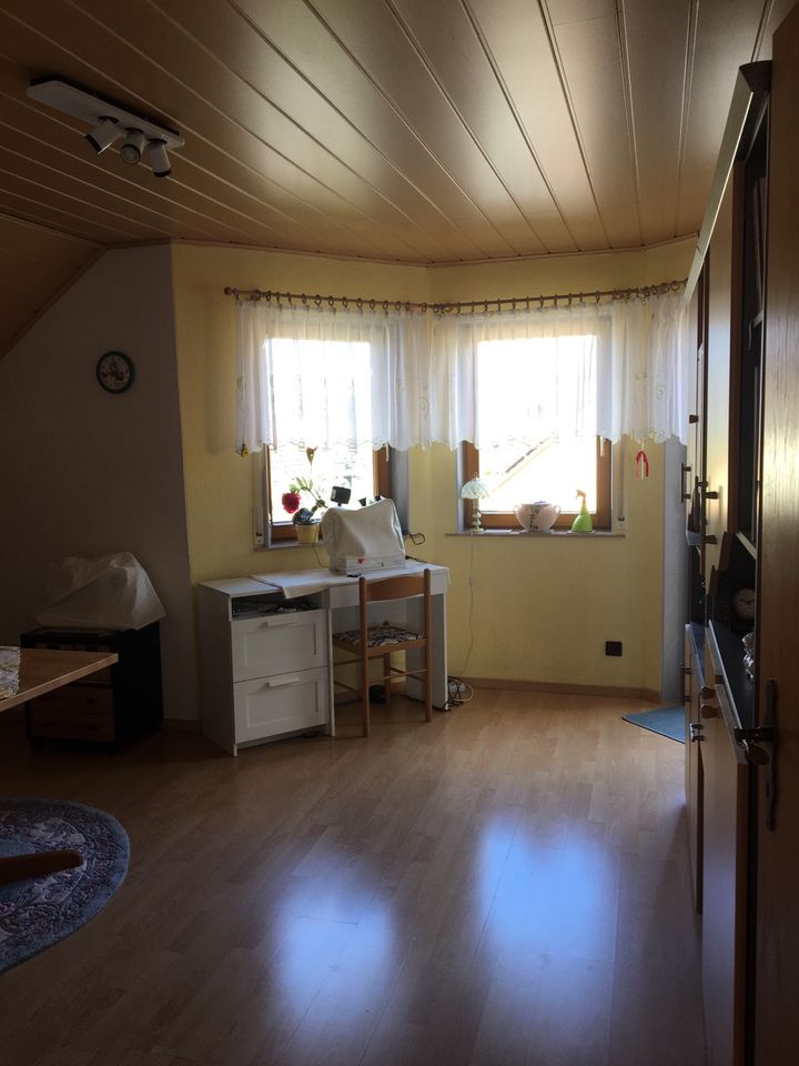 Schönes und familienfreundliches Einfamilienhaus in Stadtnähe in Nessetal