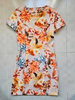 Sommerkleid von GUESS Größe M Etuikleid Thüringen - Gera Vorschau