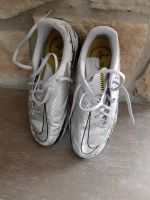 Puma - Kinder-Sportschuhe / Gr. 33 Nordrhein-Westfalen - Erwitte Vorschau