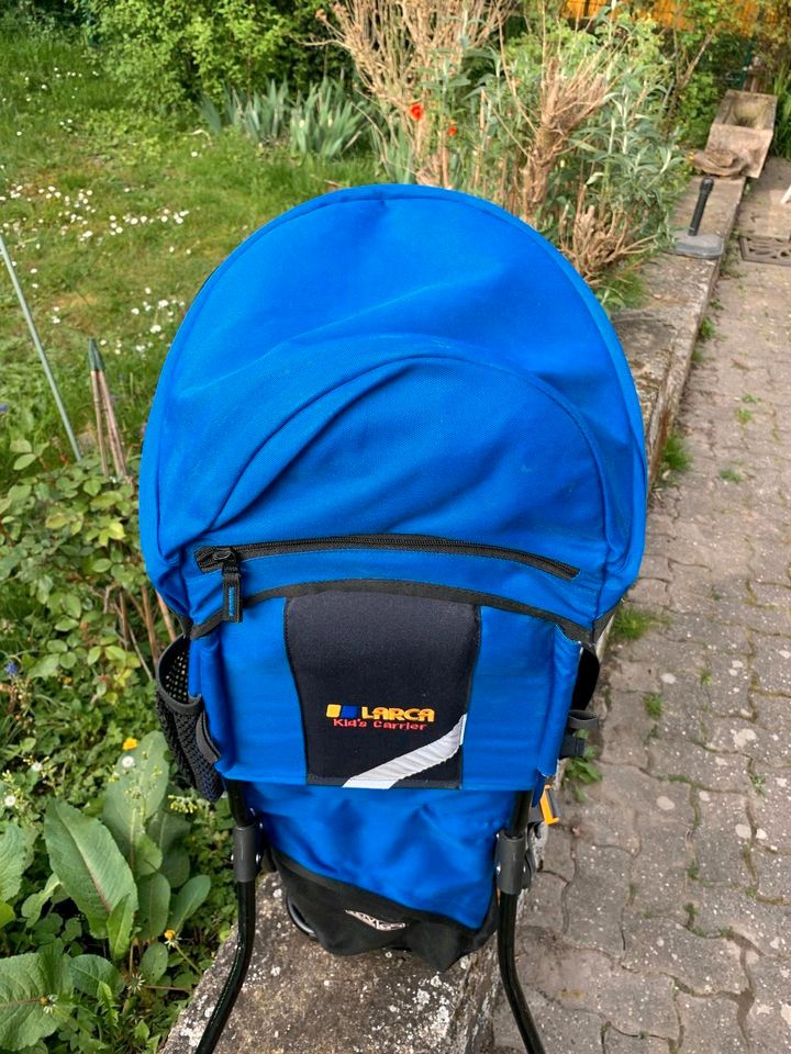 Larca Kid Carrier in Leimersheim