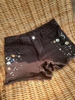 Jeansshorts  mit Pailletten  Gr 34 Bayern - Zirndorf Vorschau