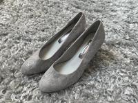 Tamaris Pumps Silber Nordrhein-Westfalen - Hamminkeln Vorschau