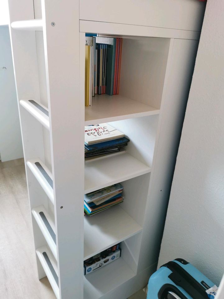 Ikea STUVA Hochbett, Schreibtisch, Schrank, Möbel, Bett in Flensburg