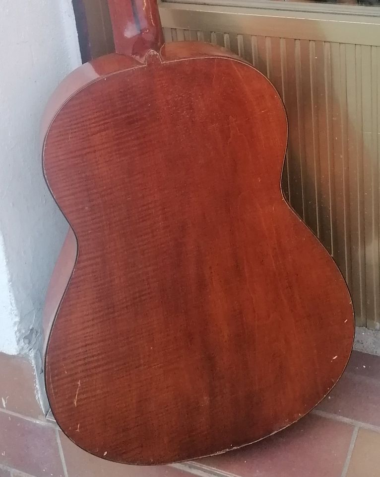 alte seltene Gitarre, Flamencogitarre vermutlich Markneukirchen in Berlin