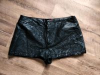 Hotpants Shorts schwarz bestickt lackleder wie Leder L FB sister Altona - Hamburg Altona-Altstadt Vorschau