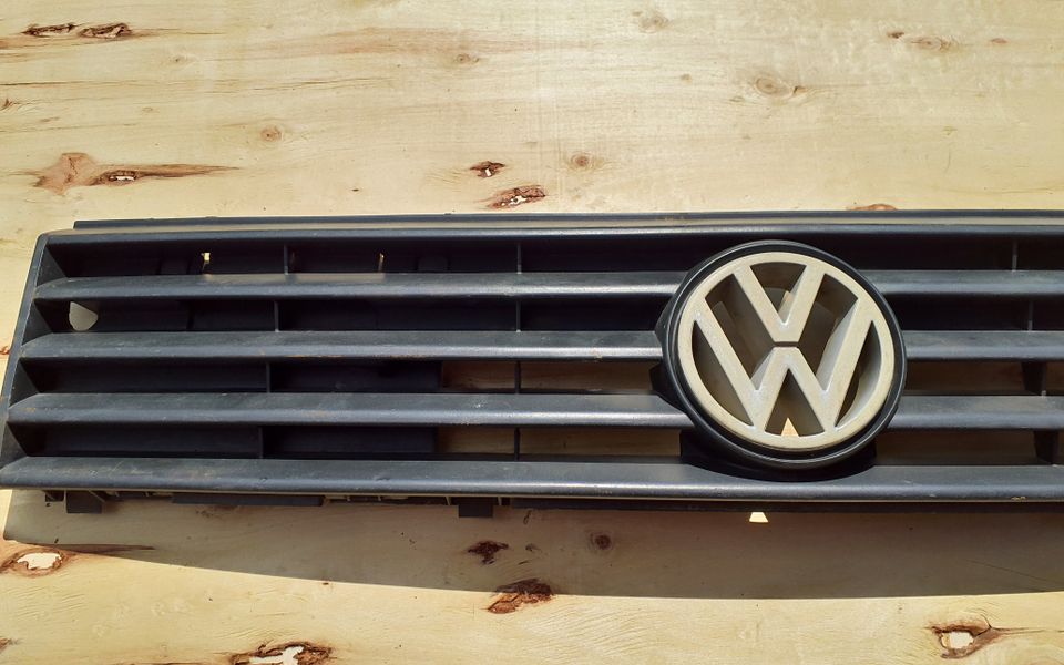 VW Polo 86C Kühlergrill in Steinbergkirche