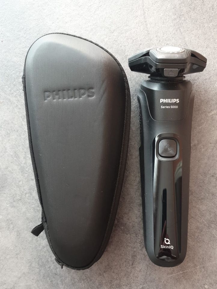 Philips SHAVER Series 5000 S5588 Herrenrasierapparat in Berlin