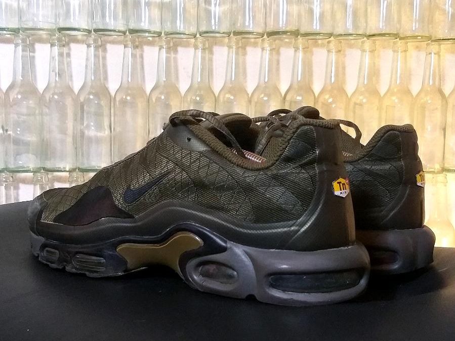 Nike Air Max Plus JCRD / Sneaker Low / Grösse 45,5 in Berlin