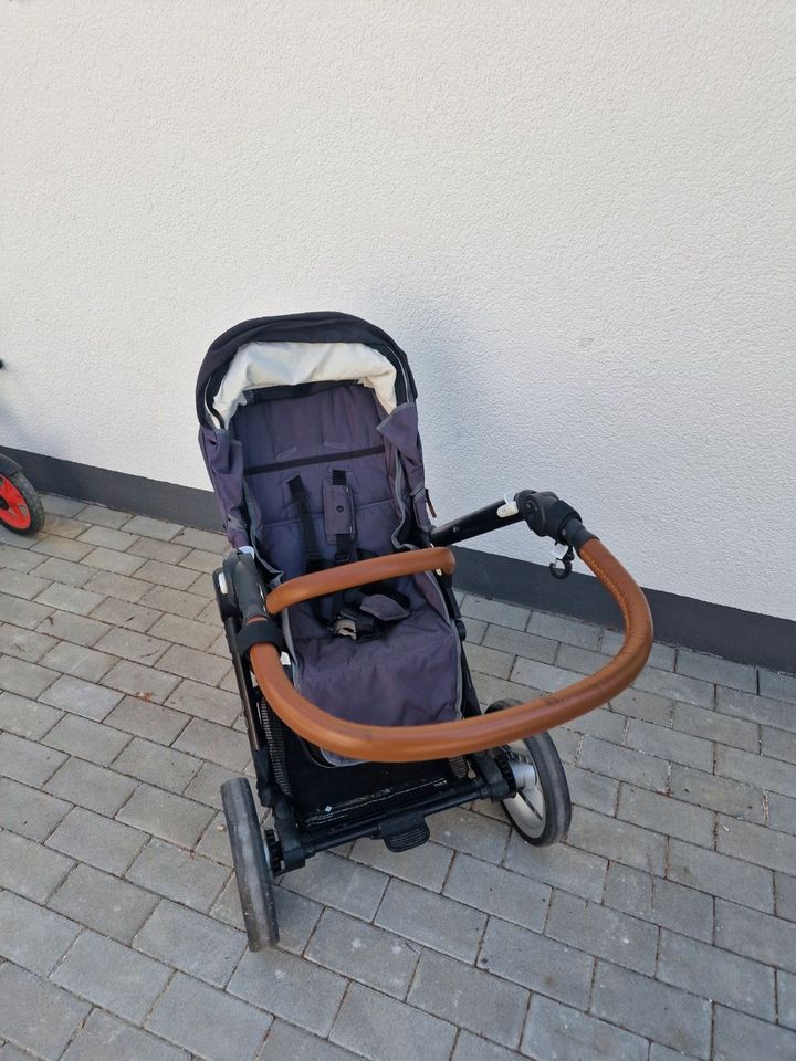 Mutsy Kinderwagen Komplettset von 0-4 Jahre wie Neu! in Frankfurt am Main