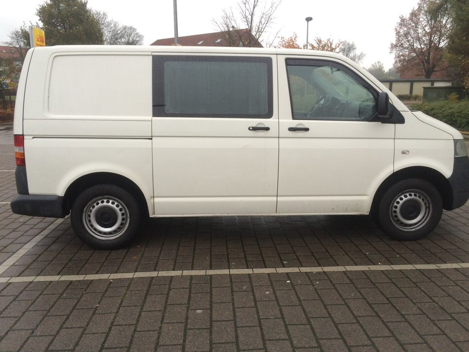 Vw Bus t 5 Seitenscheibe - Schiebetür in Flensburg