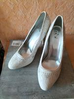 Weiße High Heels Brandenburg - Elsterwerda Vorschau