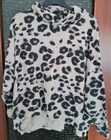 Made in Italy Damen Pullover Beige Offwhite Leo Muster Gr. 46 Nordrhein-Westfalen - Bad Salzuflen Vorschau