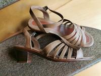 Damen Sandalen / Gr. 40 / Braun / Ariane Niedersachsen - Langwedel Vorschau
