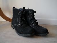 Schwarze Schnürschuhe Stiefel Boots Stiefelletten Größe 36 Bayern - Kirchehrenbach Vorschau