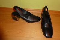 VIC MATIE, Pumps schwarz Gr. 41 Cut Out Absatz wNEU Neustadt - Buntentor Vorschau